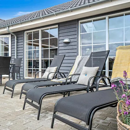 Cozy In With Sauna Vakantiehuis